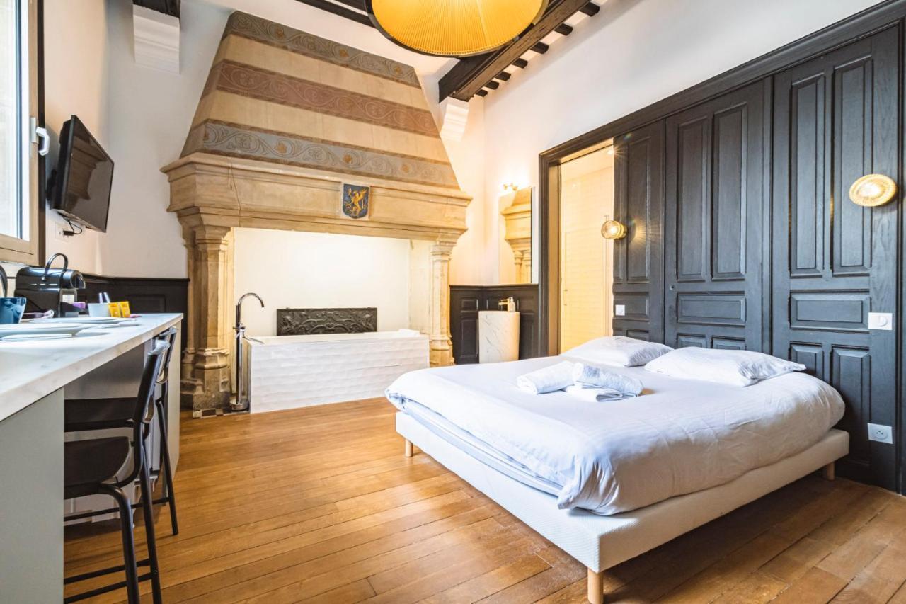 兰斯Tournelles Vue Cathedrale- Maison Climatisee Du Xvie Siecle Classee公寓 外观 照片